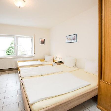 Hotel Pizzeria Venezia Sohren Ngoại thất bức ảnh